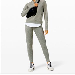 Lululemon engineered warmth jogger size 12